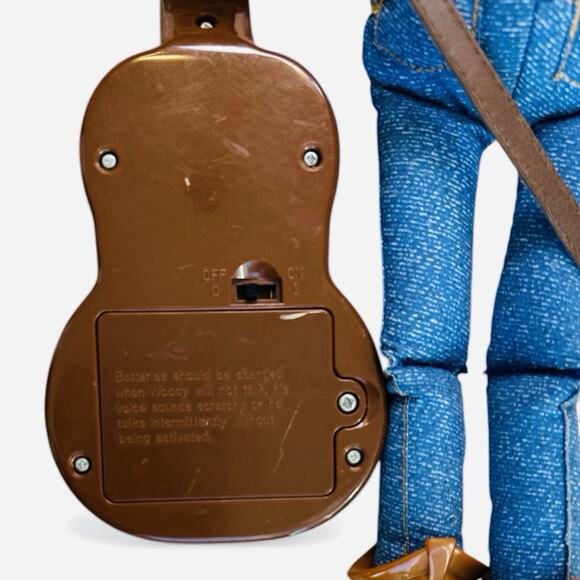 1999 Toy Story Singing Woody Figure Playing Guitar Hat Tested Buzz Lighteryear - Picture 7 of 7